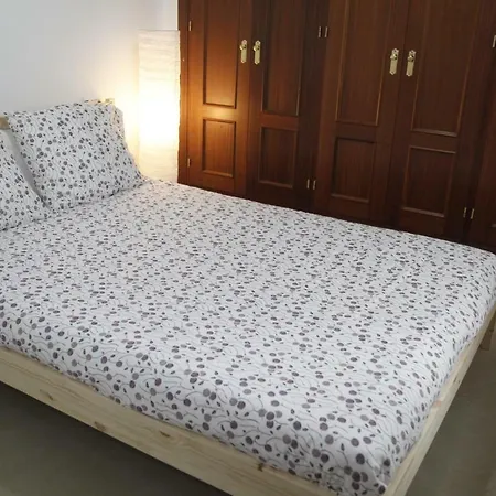 Fantastico Piso, Junto Al Teatro Falla Y A La Playa Apartment *