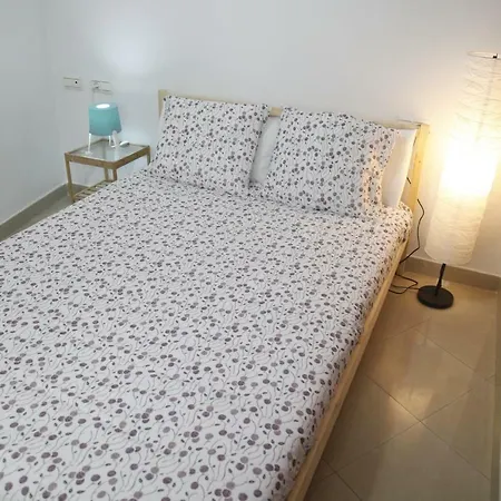 Apartment Fantastico Piso, Junto Al Teatro Falla Y A La Playa Cadiz
