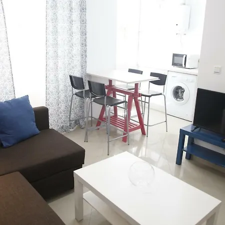 Fantastico Piso, Junto Al Teatro Falla Y A La Playa Apartment *